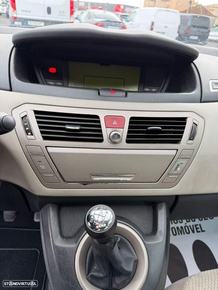 Citroën C4 Grand Picasso 1.6 HDi Confort - 30