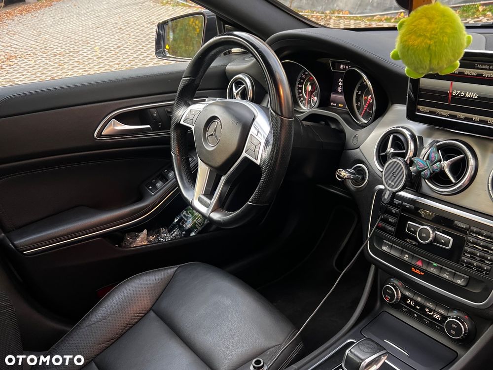 Mercedes-Benz CLA 45 AMG 4-Matic - 7