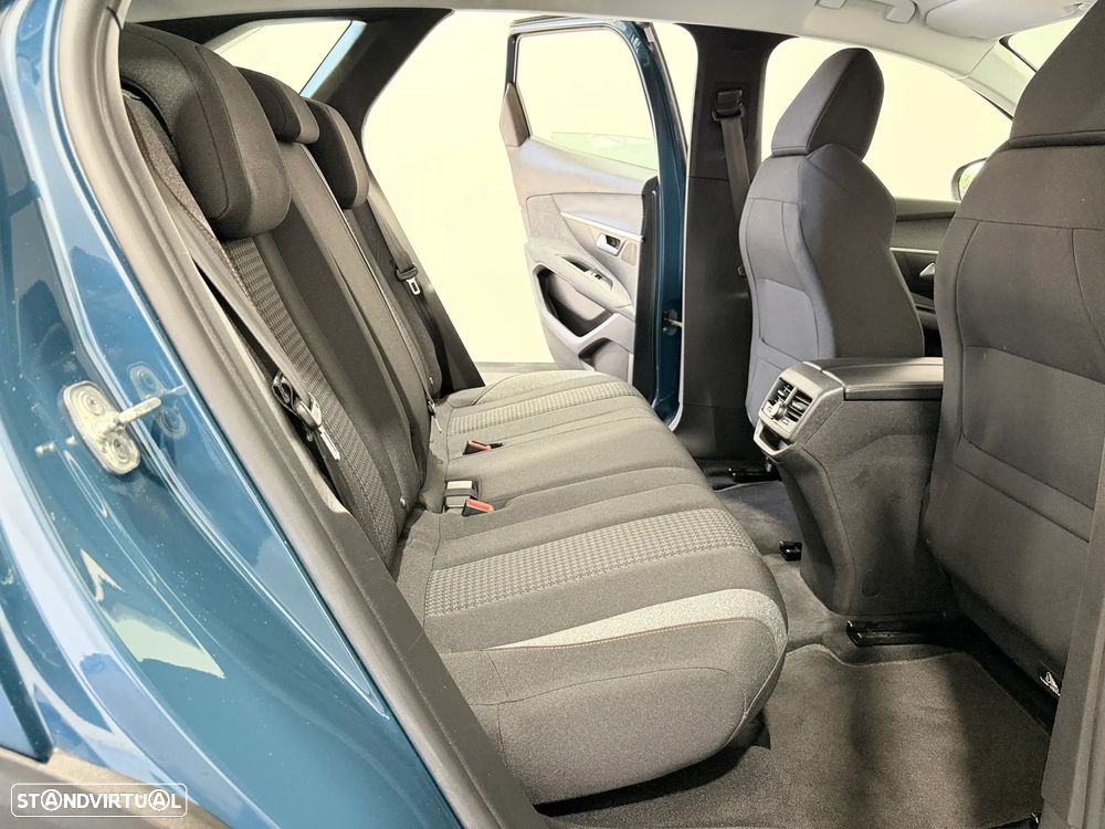Peugeot 3008 1.5 BlueHDi Active - 43