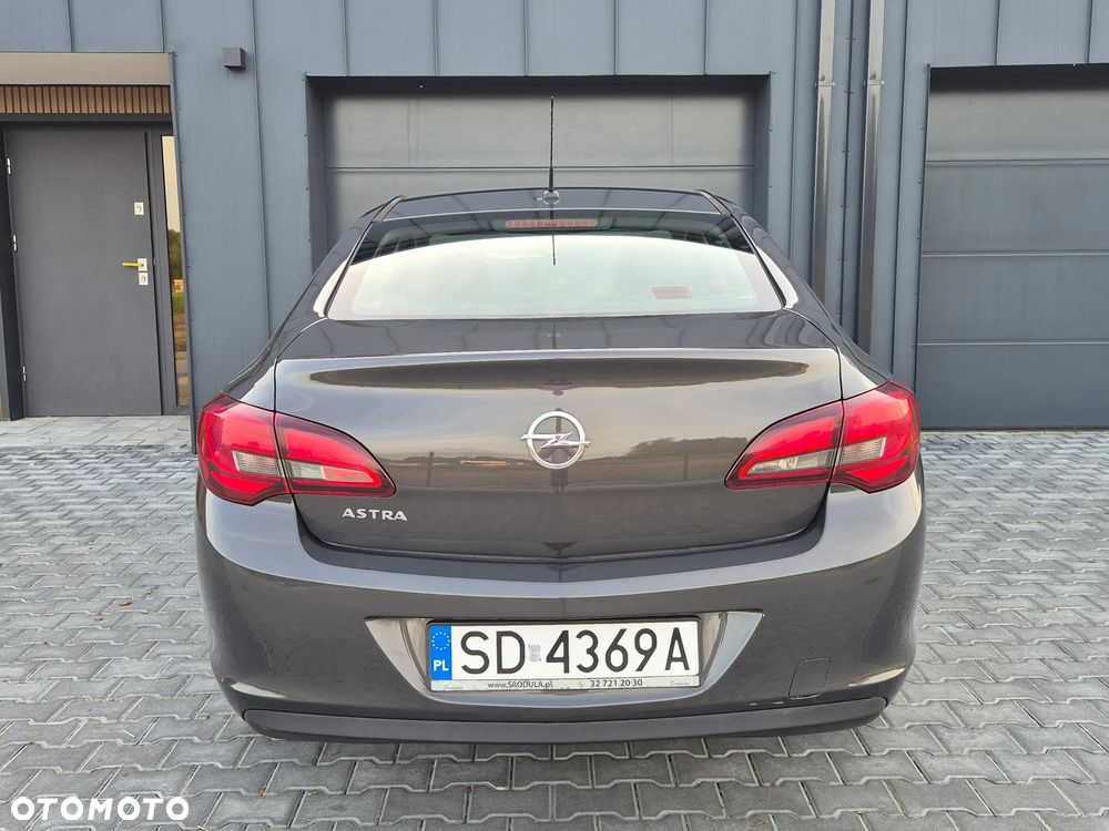 Opel Astra 1.4 Enjoy - 23