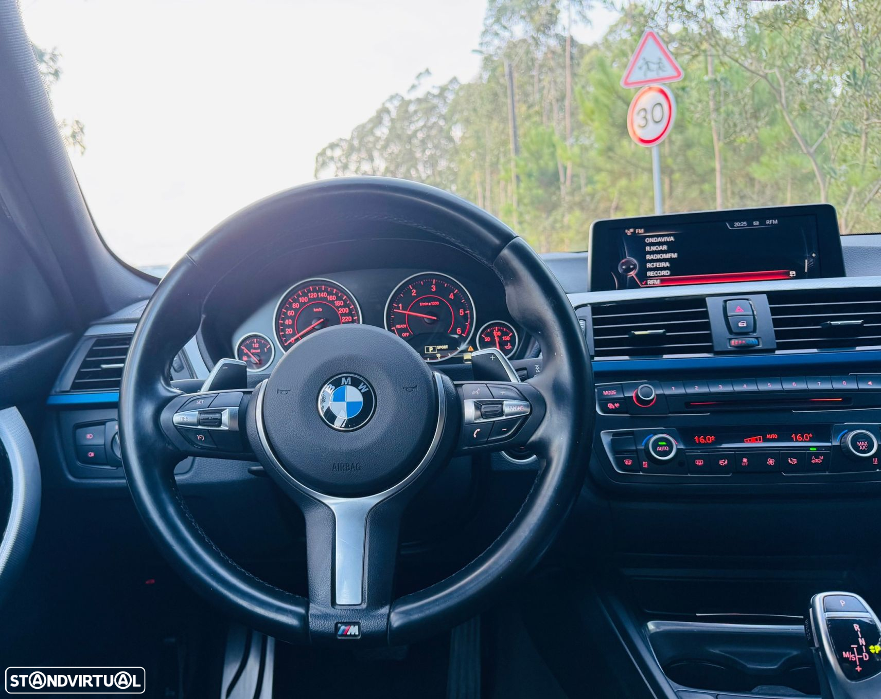 BMW 320 d Touring Auto Pack M - 33