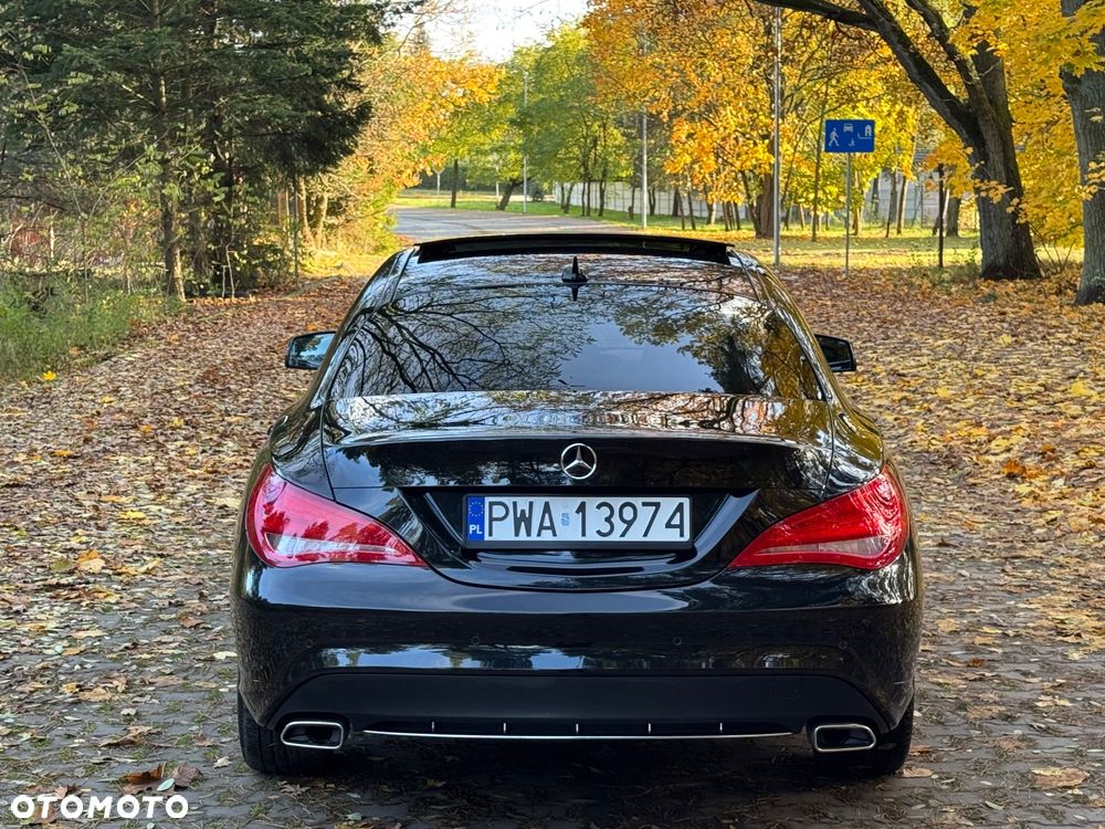 Mercedes-Benz CLA 200 7G-DCT - 5