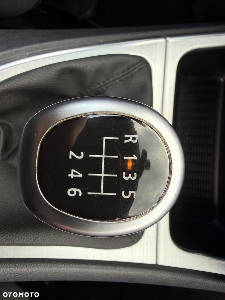 BMW Seria 1 118i - 15
