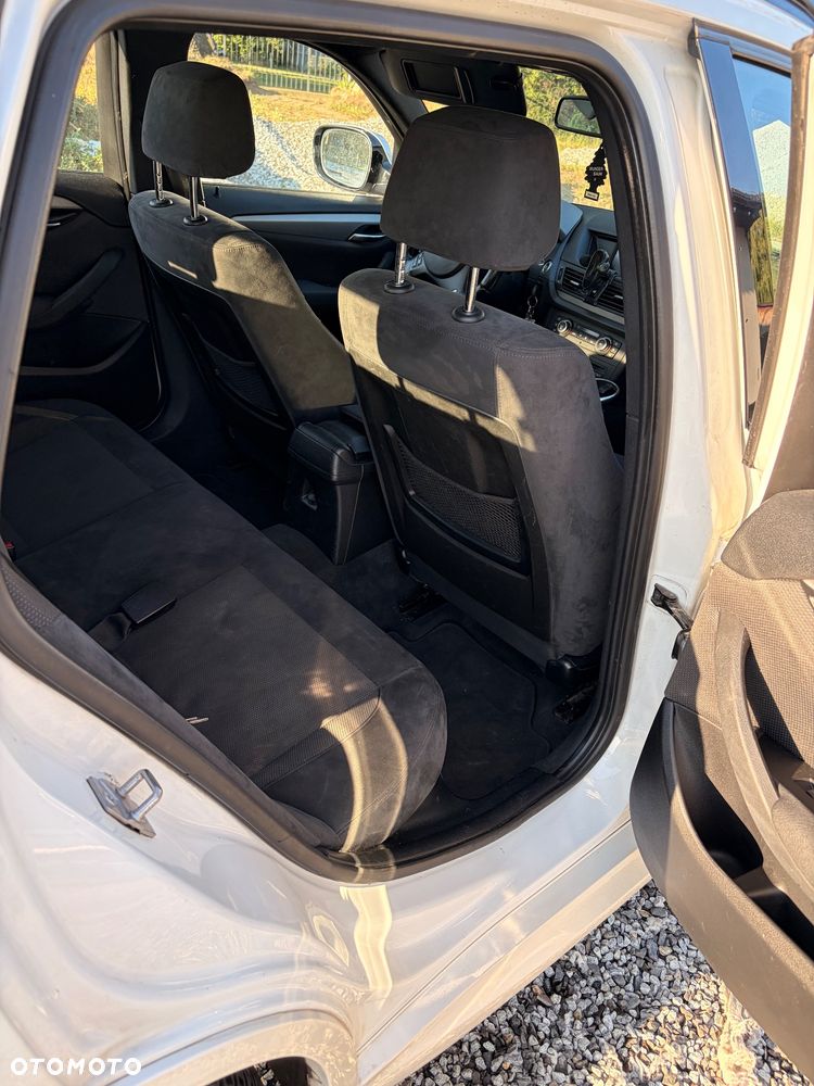 BMW X1 - 16