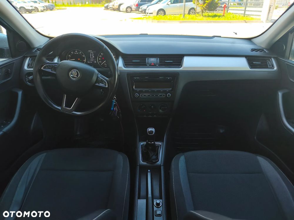 Skoda RAPID - 25