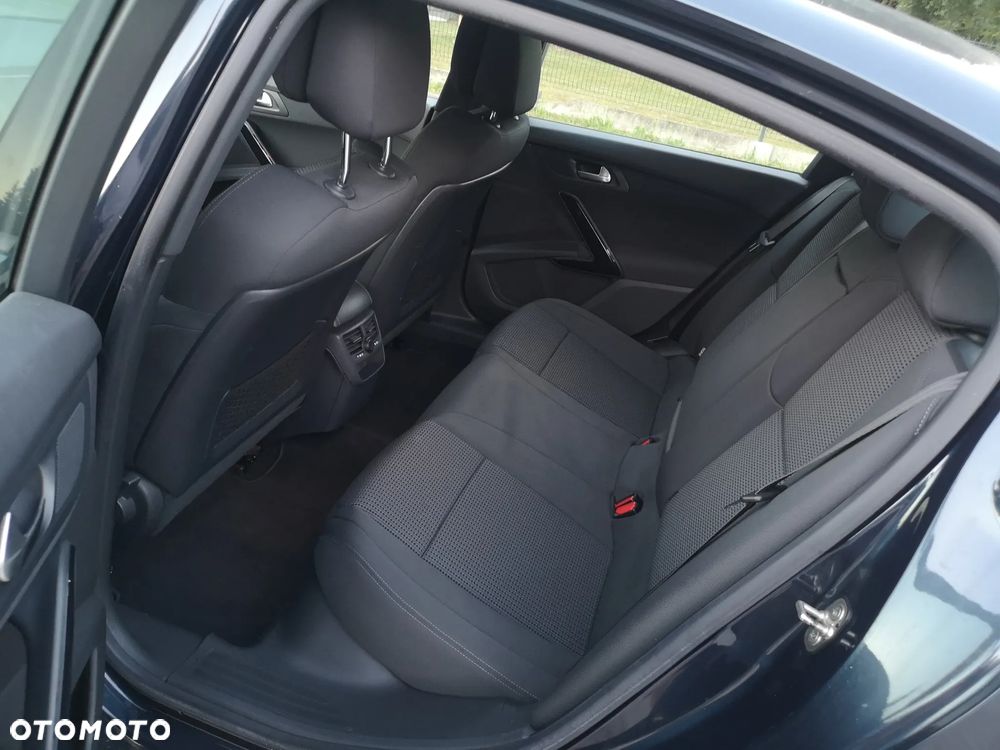 Peugeot 508 1.6 T Allure - 26
