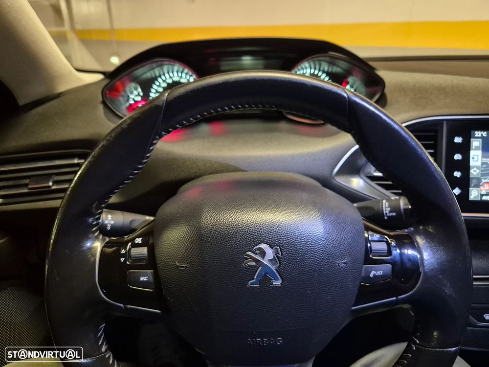 Peugeot 308 SW BlueHDi 120 Stop & Start Style - 19