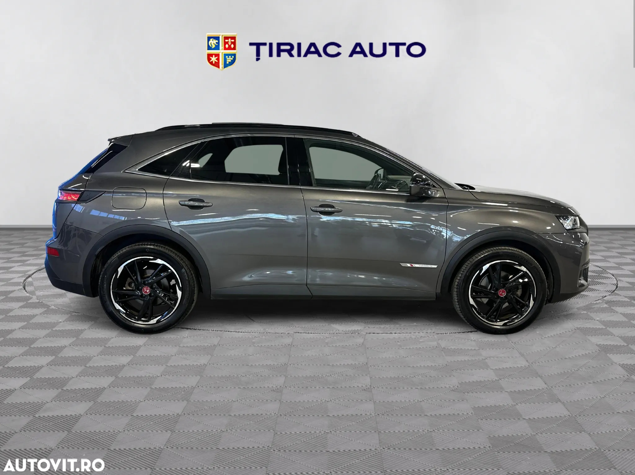 DS Automobiles DS 7 Crossback - 6