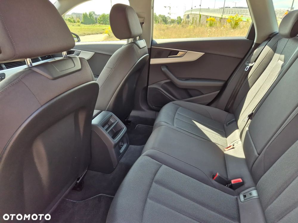 Audi A4 - 9