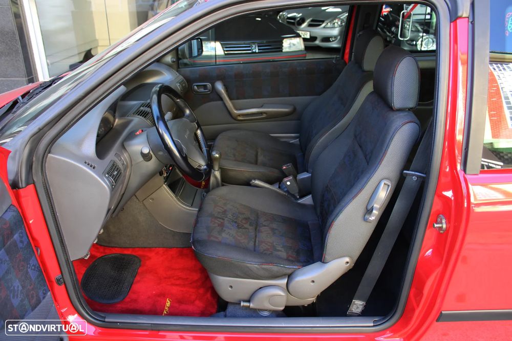 Fiat Punto Sport 16V - 22