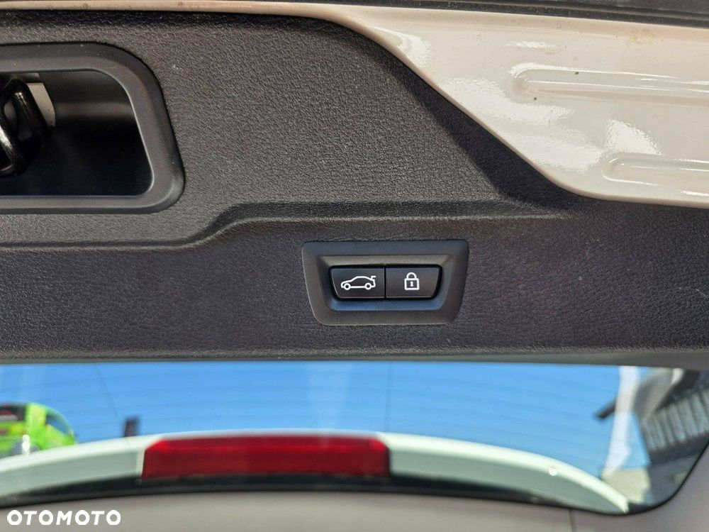 BMW X5 xDrive35i Edition Exclusive - 38