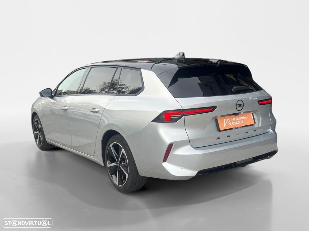 Opel Astra Sports Tourer 1.2 T GS — fotografia 3
