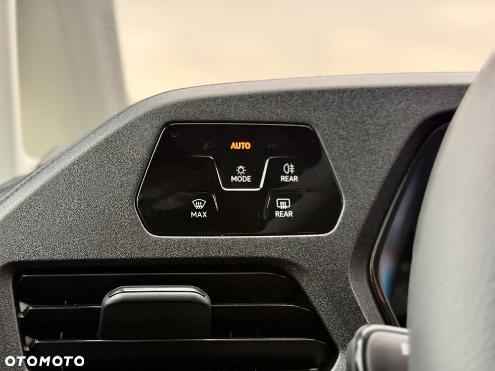 Volkswagen Caddy - 25