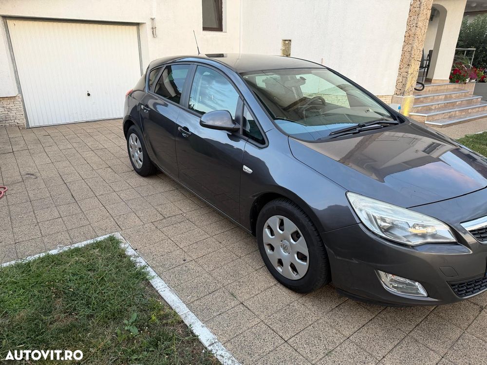 Opel Astra 1.3 CDTI DPF Active - 4