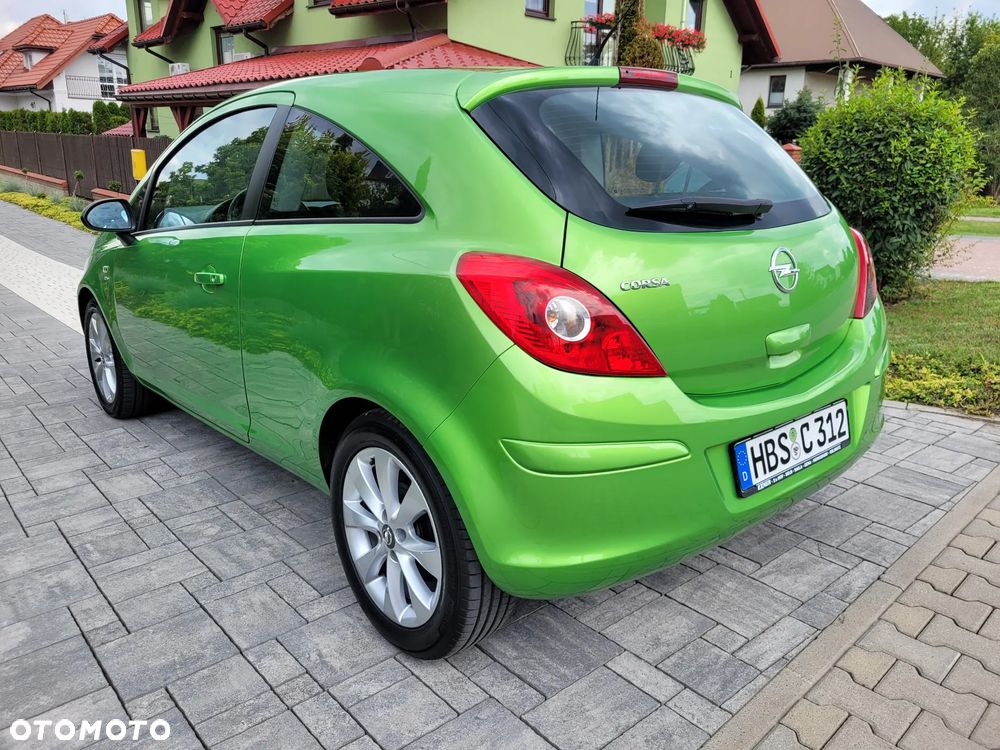 Opel Corsa 1.4 16V Active - 4