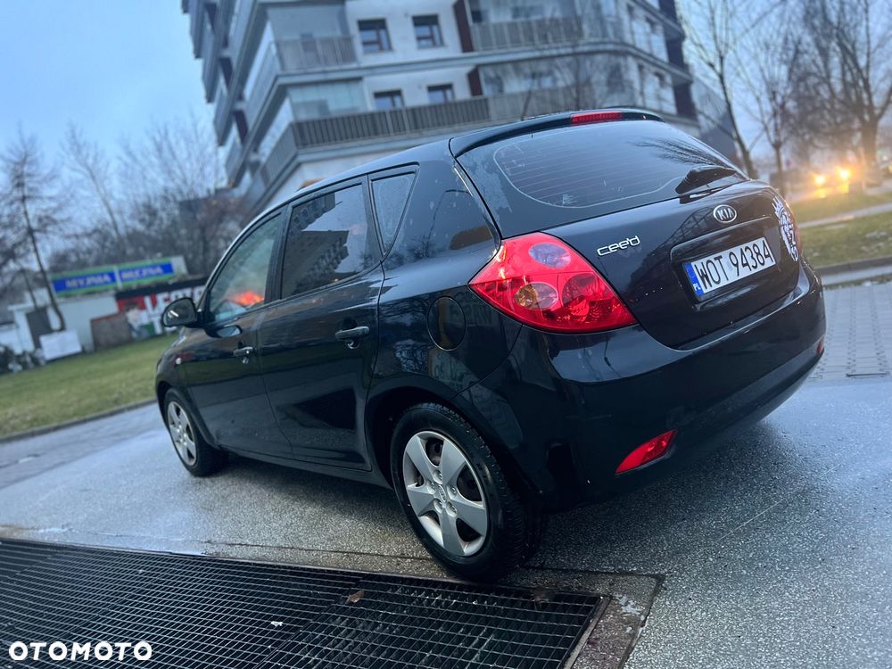 Kia Ceed 1.4 Comfort - 3