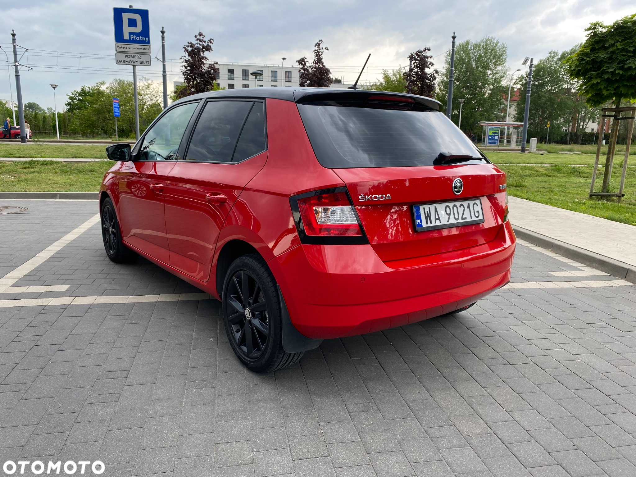 Skoda Fabia 1.2 TSI Black Edition DSG - 2