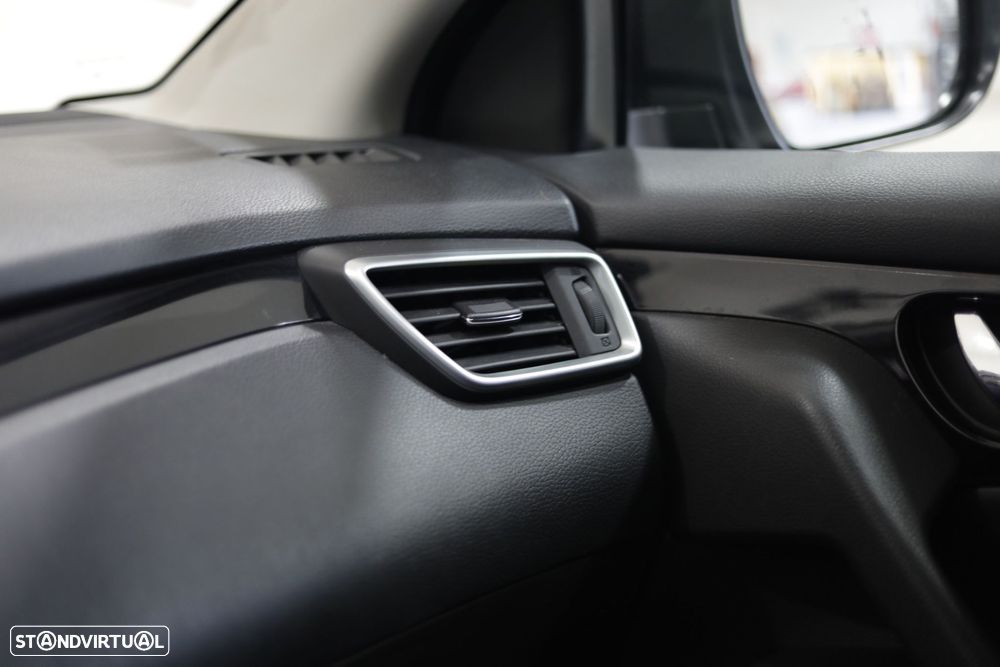 Nissan Qashqai 1.5 dCi Business Edition - 17