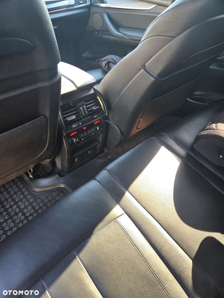 BMW X5 xDrive25d - 9