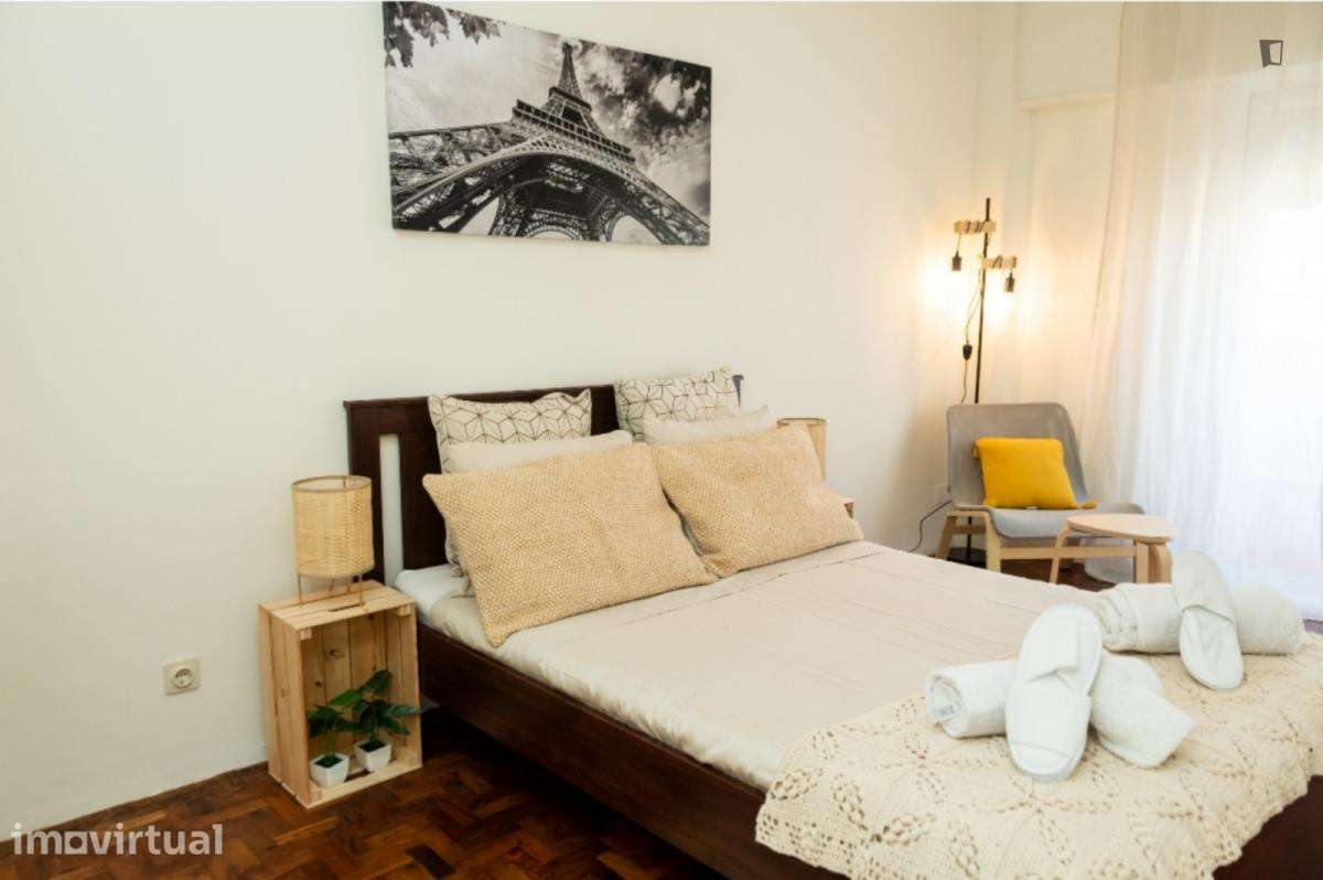 Apartamento com 2 quartos - localizado em Benfica Lisbon - Grande imagem: 5/9