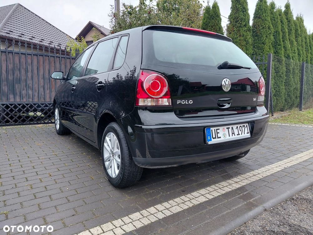 Volkswagen Polo 1.4 Comfortline - 20