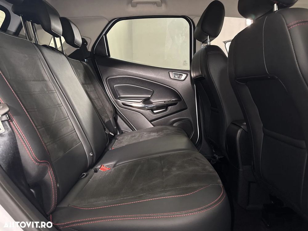 Ford EcoSport - 13