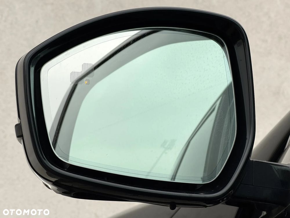 Land Rover Discovery Sport D200 Dynamic HSE - 23