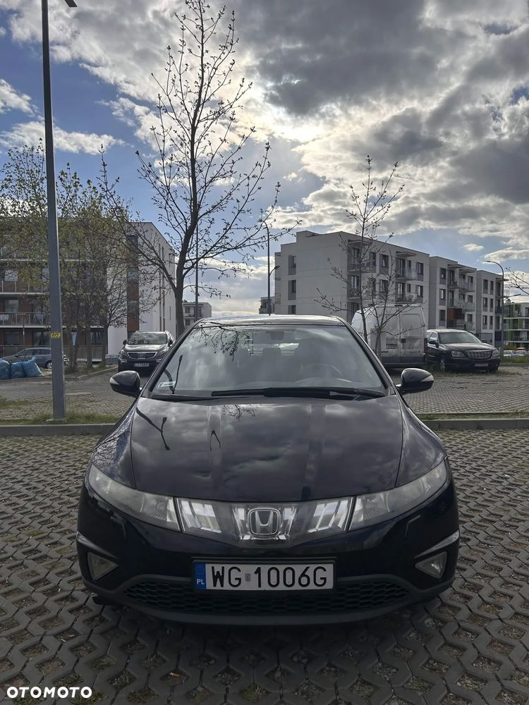 Honda Civic 1.8 Comfort - 2