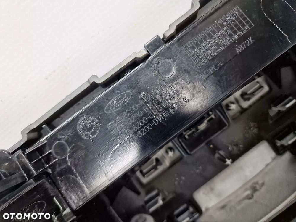 FORD EDGE II MK2 15- ATRAPA / GRILL PRZEDNI PRZÓD CZARNY NOWY ORYGINALNY ( OPCJA BEZ KAMERY ) , NR GT4B8200JBMAS / GT4B8200KB5FM6 / GT4B8200MF5FM6 / GT4Z8200KB / GT4Z8200 / GT4B8200 , NR AUKCJI GL401 - 21