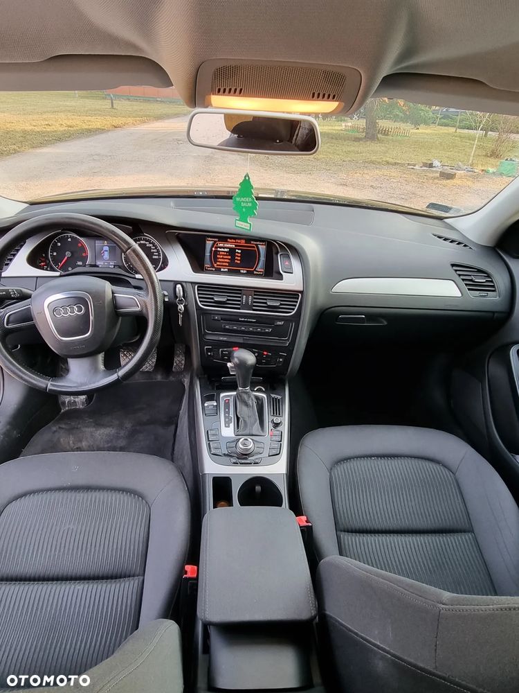 Audi A4 Avant 2.0 TDI Multitronic - 11