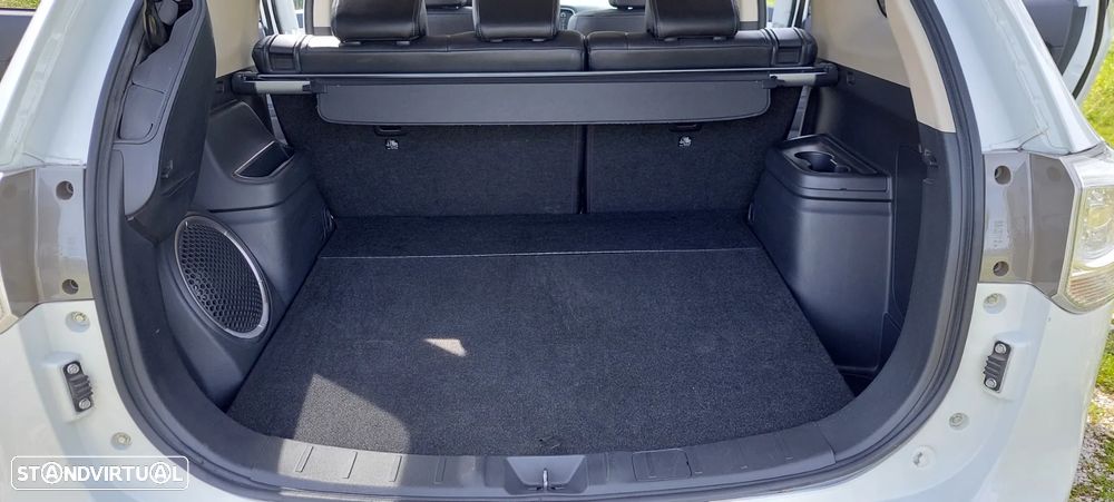 Mitsubishi Outlander 2.0 PHEV Instyle Navi - 13