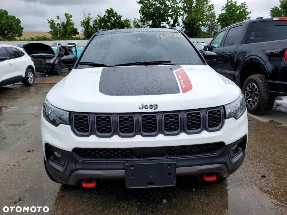 Jeep Compass - 5