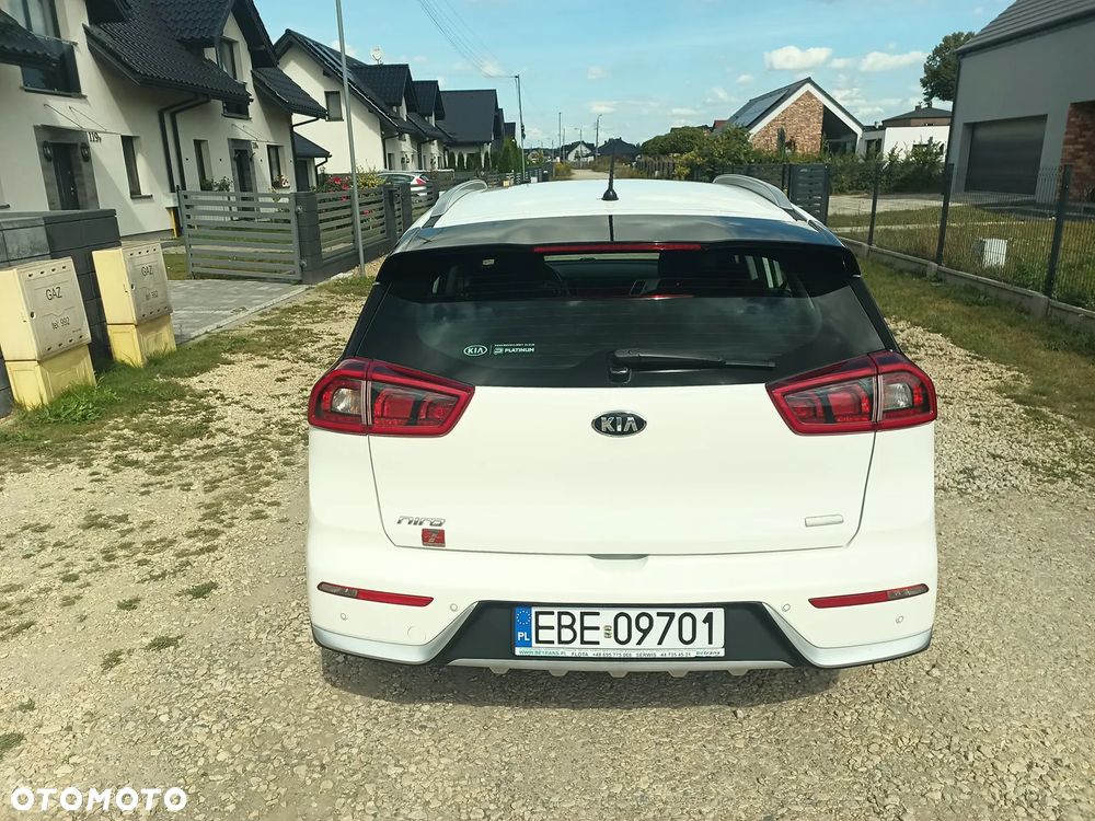 Kia Niro 1.6 GDI Hybrid M - 5