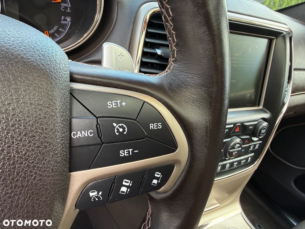Jeep Grand Cherokee 3.0 CRD Summit - 19