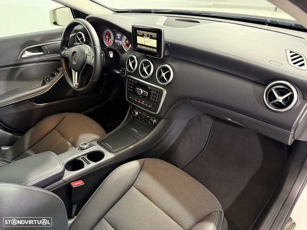 Mercedes-Benz A 180 d Urban Aut. - 16