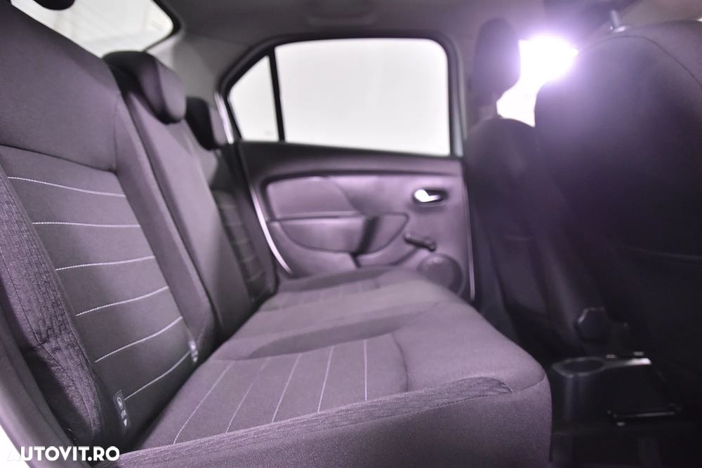 Dacia Logan - 12