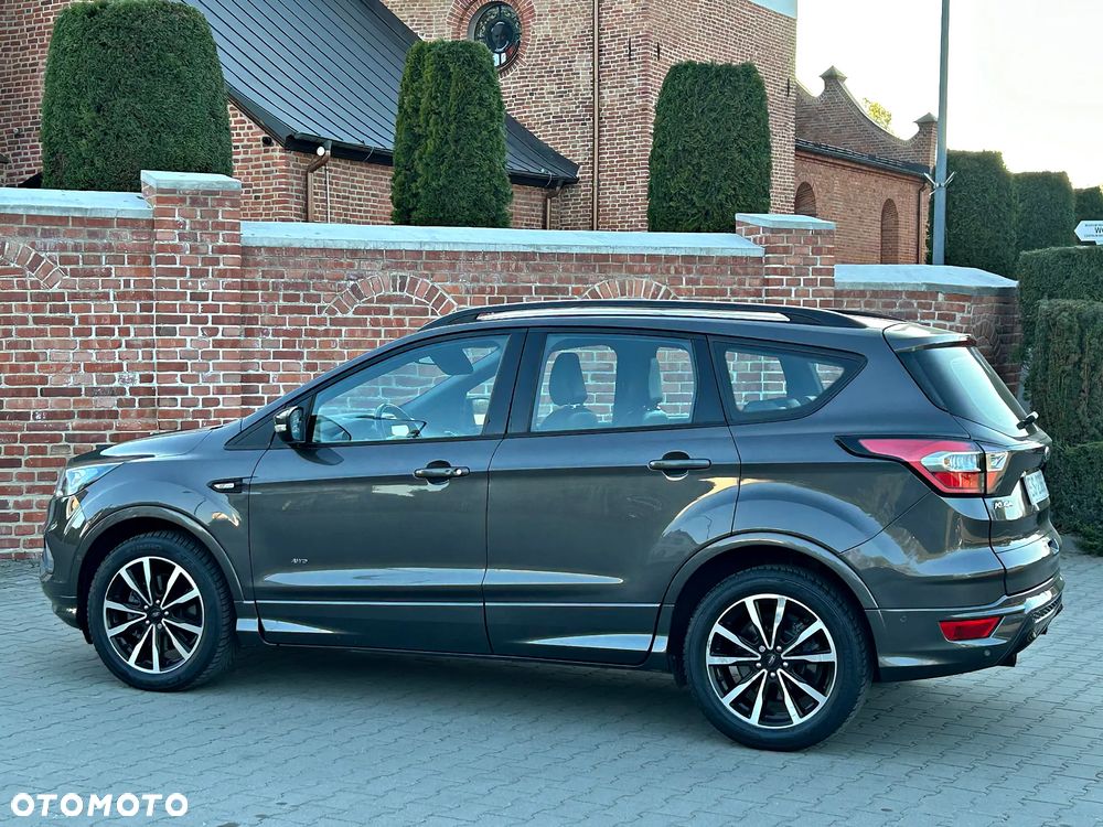 Ford Kuga 2.0 TDCi 4x4 ST-Line - 10