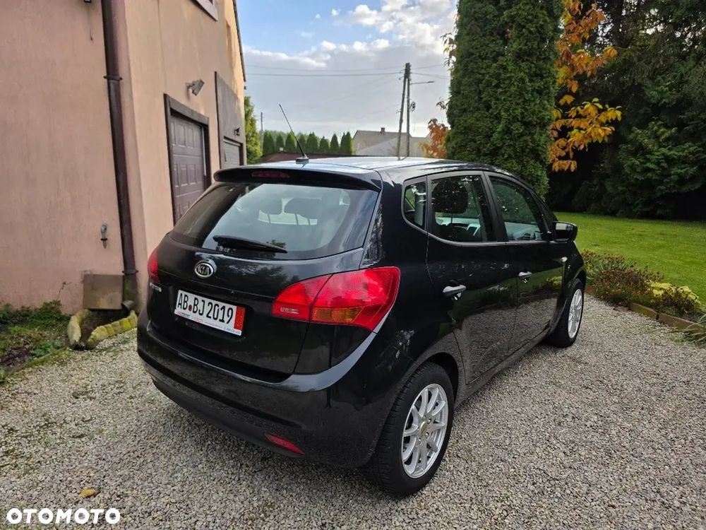 Kia Venga 1.4 CVVT Dream-Team Edition - 4