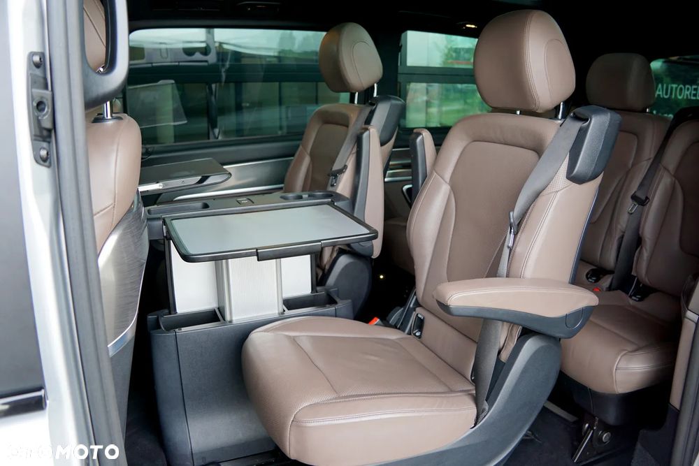Mercedes-Benz Klasa V 300 d 4-Matic Exclusive 9G-Tronic (długi) - 22