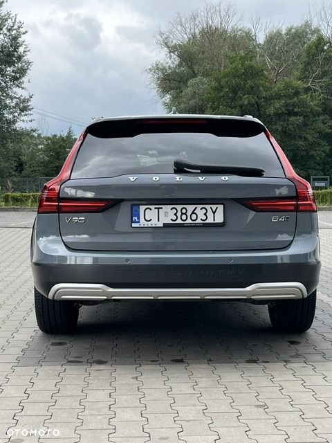 Volvo V90 Cross Country B4 D AWD Pro - 2