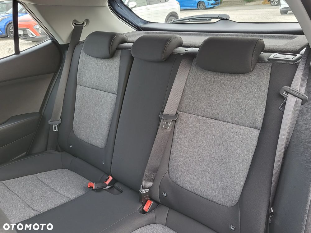 Kia Stonic 1.2 M - 11
