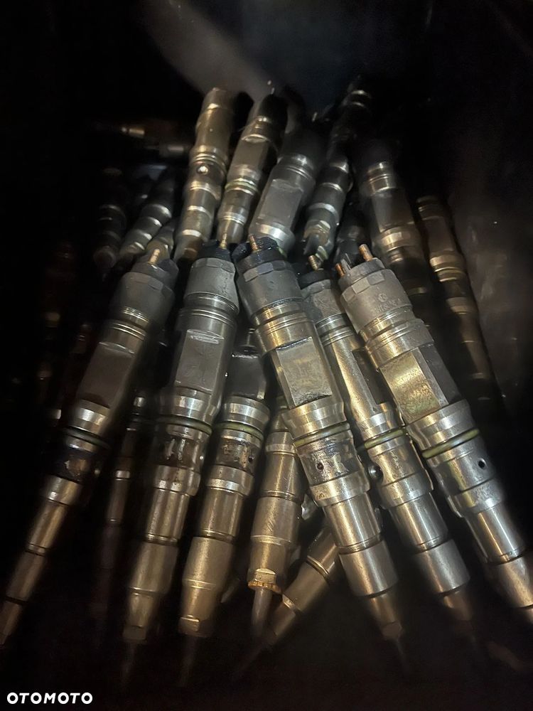 Wtryskiwacz MAN 0445120197 Bosch stan nieznany - 1