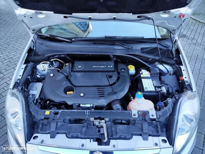 Fiat Punto Evo 1.3 M-Jet Dynamic - 9