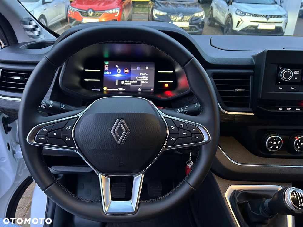 Renault Trafic 2.0 dCi - 17