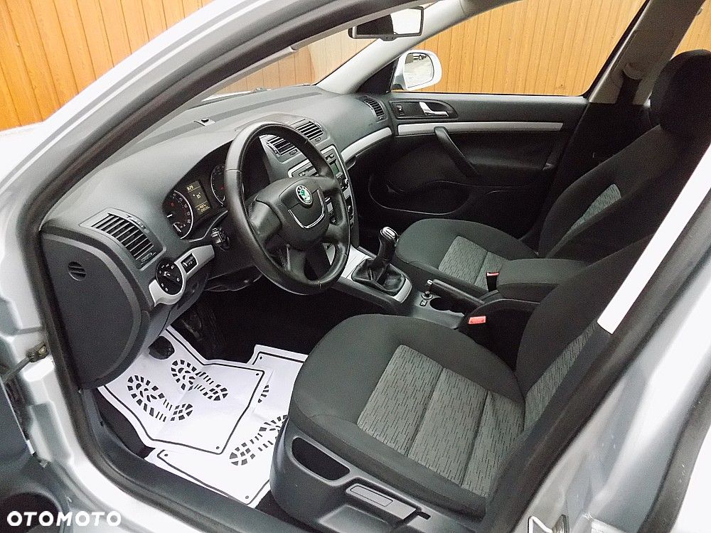 Skoda Octavia 1.6 TDI DPF Fun - 5