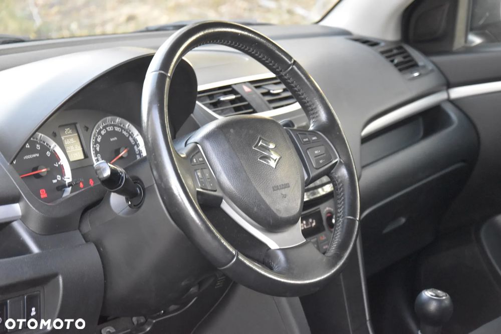Suzuki Swift 1.2 4x4 Club - 18