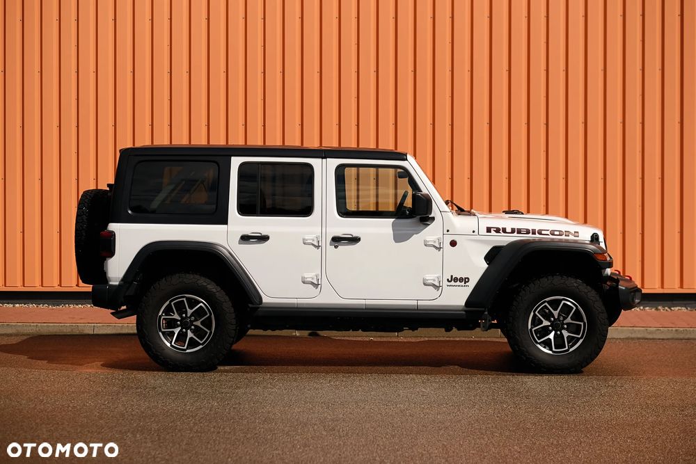 Jeep Wrangler - 8