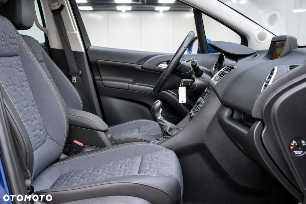 Opel Meriva 1.4 T Cosmo - 14