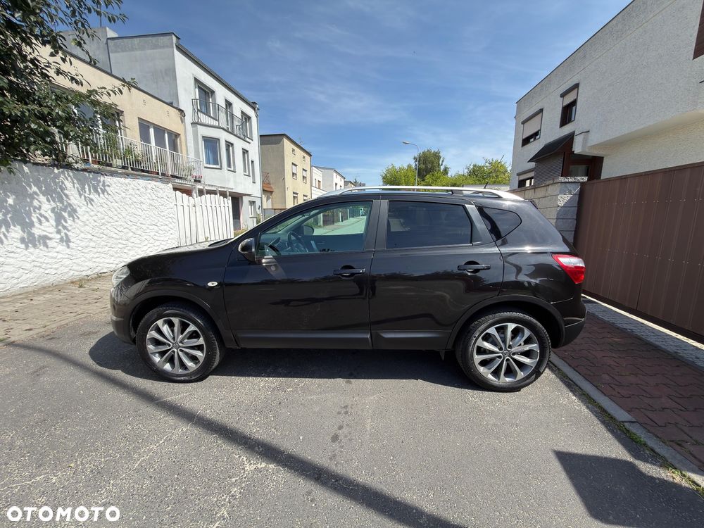 Nissan Qashqai 2.0 4x4 Tekna Premium - 32
