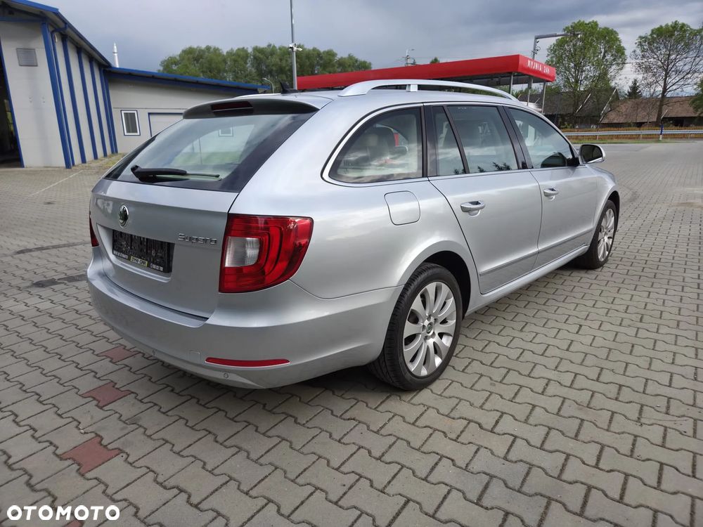 Skoda Superb 1.8 TSI DSG Exclusive - 6